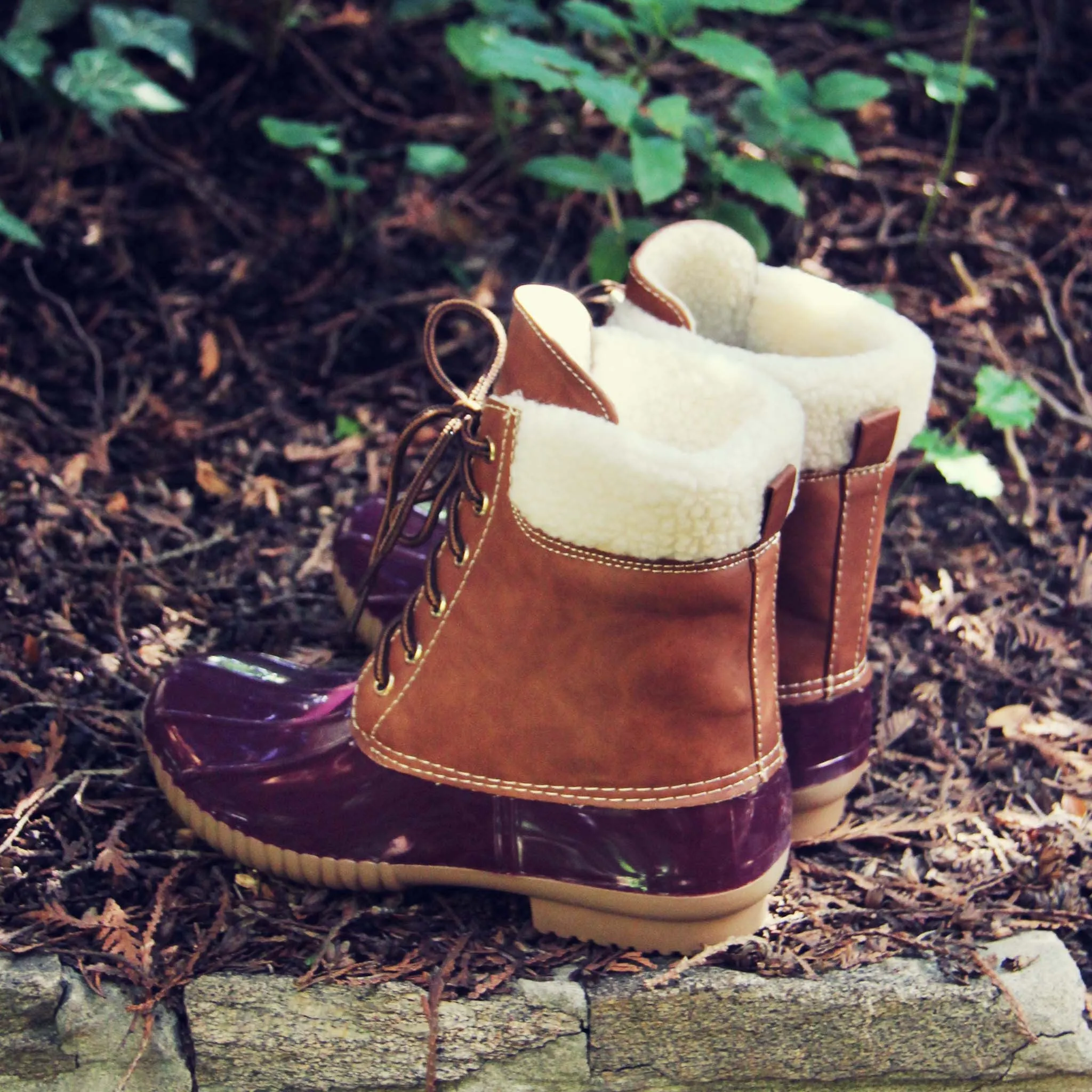 Alpine Pine Duck Boot in Wine