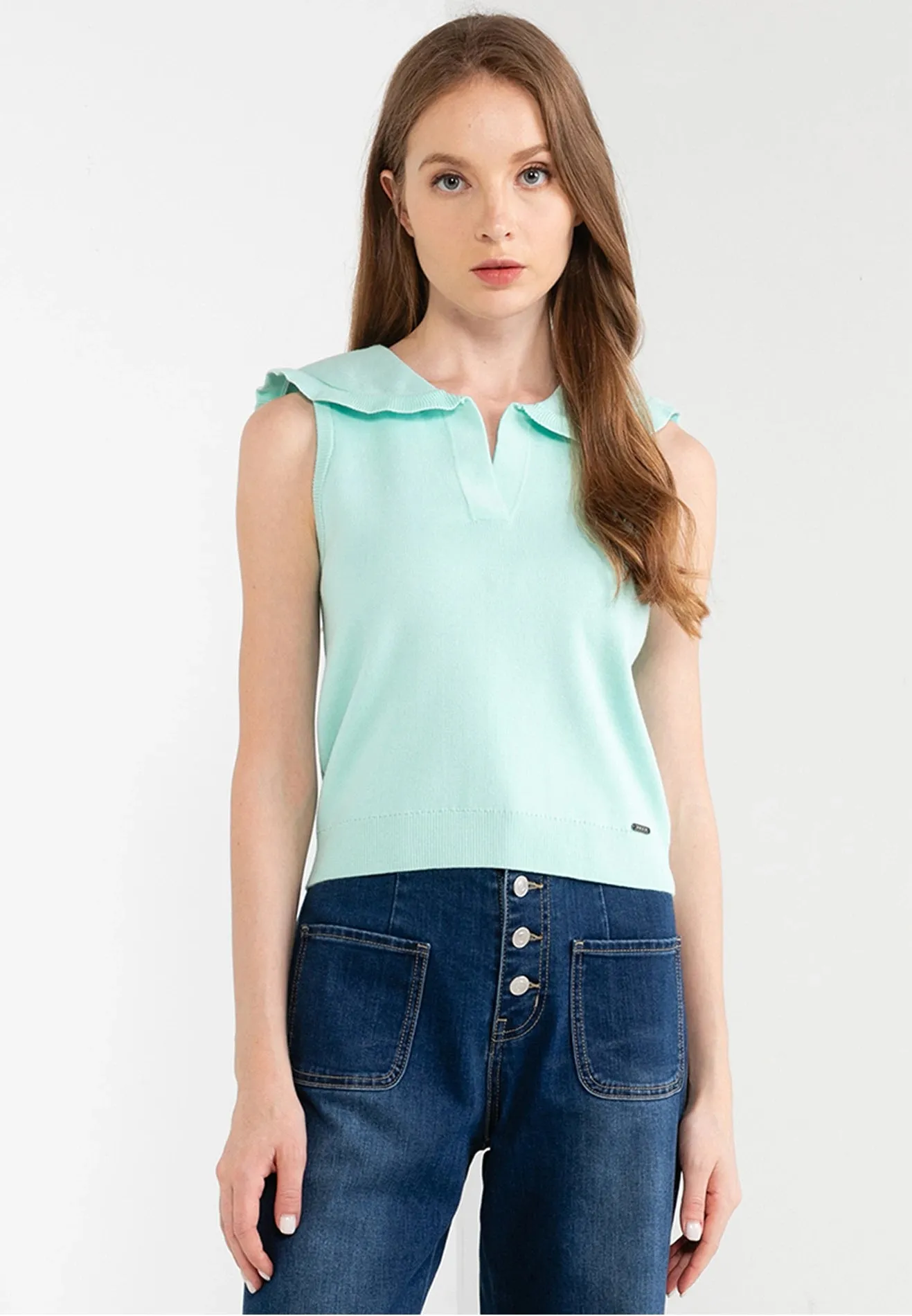 ELLE Apparel Sleeveless Ruffled Collar Knit Top