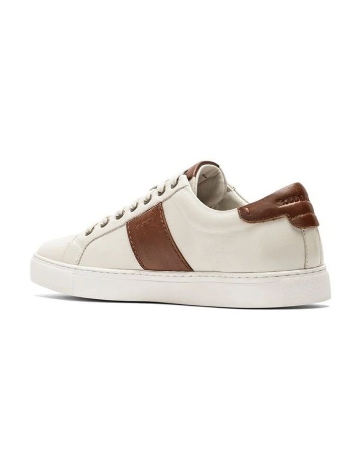 Endeavour Cruise Sneaker in Chalk