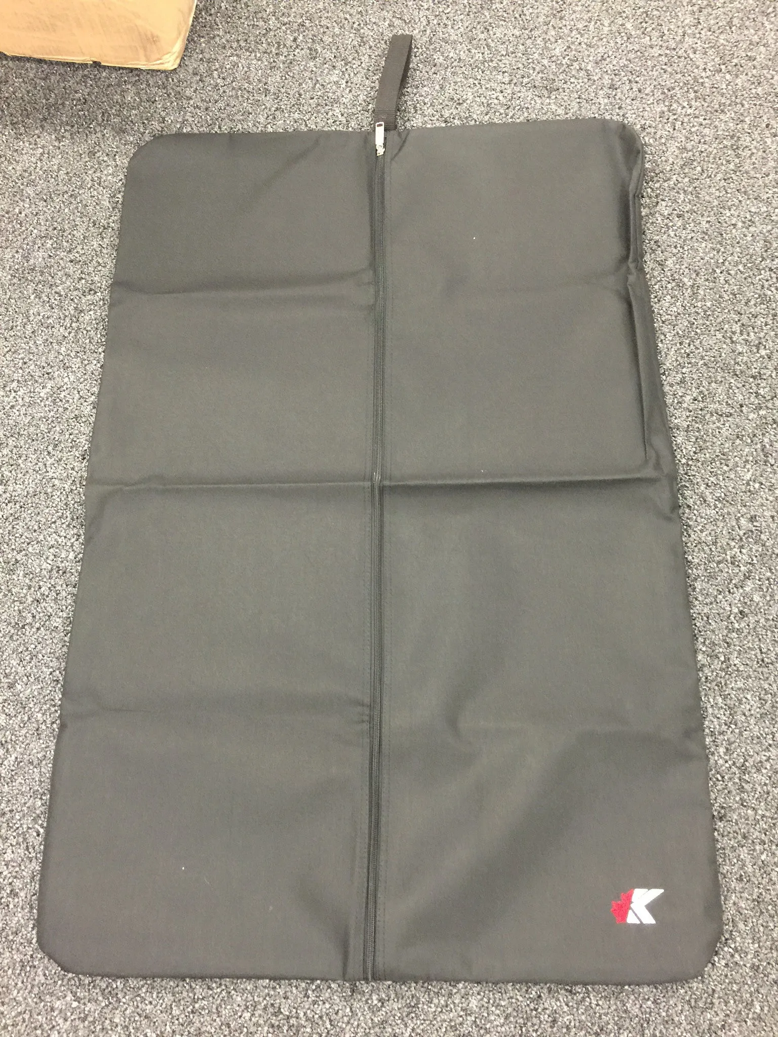 GARMENT BAG