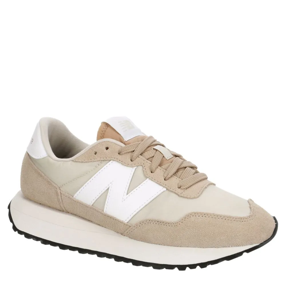 NEW BALANCE  WOMENS 237 SNEAKER