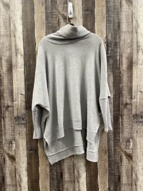 Sweater By Pink Lily In Grey, Size: M